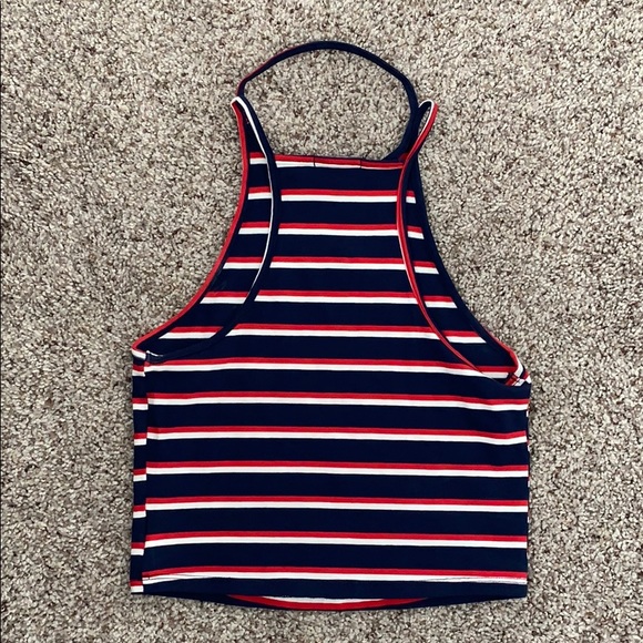 Crop top - Picture 2 of 2